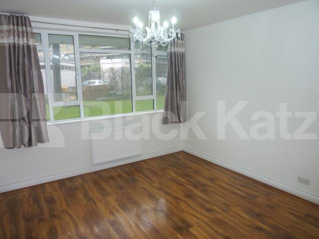 			NEW INSTRUCTION!, 1 Bedroom, 1 bath, 1 reception Flat			 Pembroke House, Hallfield Estate, PADDINGTON